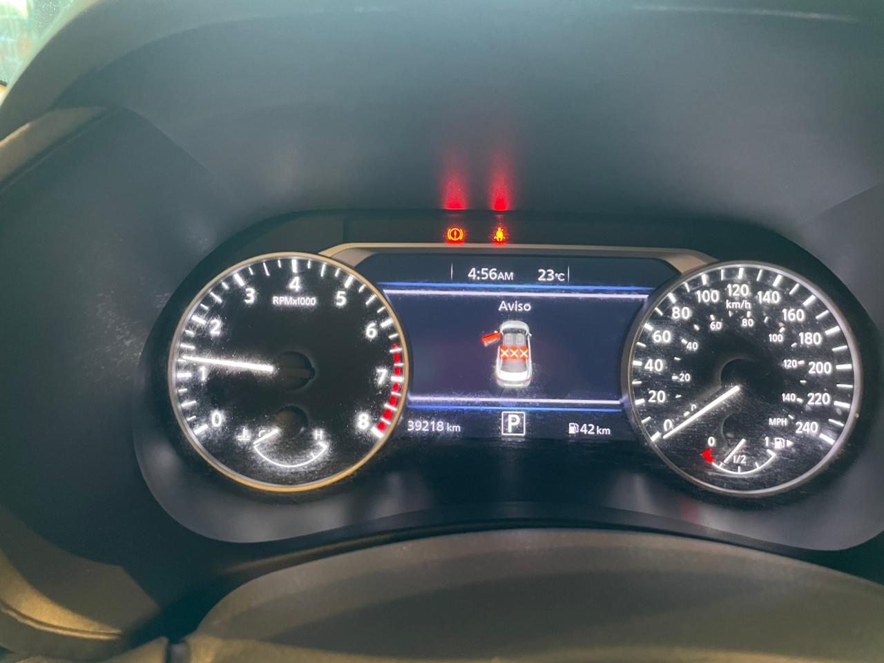 2024 Nissan Sentra SR PLATINUM CVT L4 2.0L 145 CP 4 PUERTAS AUT BA AA